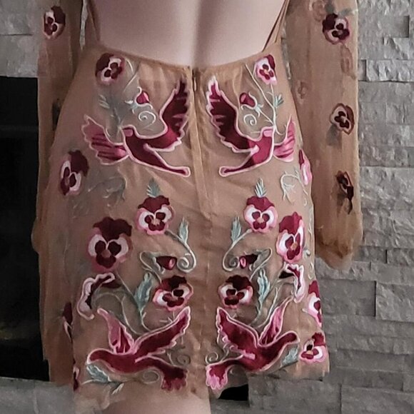 Dove Embroidery Mimi Dress. Price Is Firm or Best Offer. - Picture 2 of 6